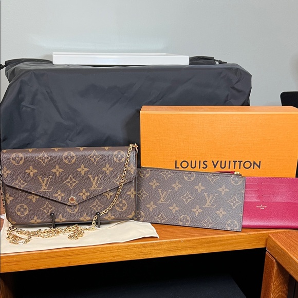 Louis Vuitton Monogram Brown and Pink Clutch Set - Picture 1 of 6